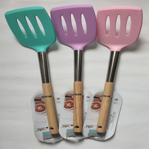Nonstick Wooden Handle Silicon Spoon 1 pcs