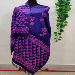 Batik biscoch shawl 04