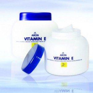 VITAMIN E Cream by Thailand